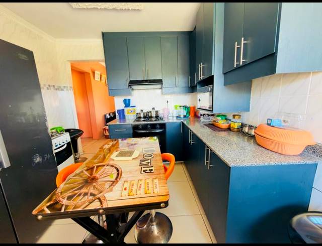 4 BEDROOM HOUSE FOR SALE IN INANDA GLEBE